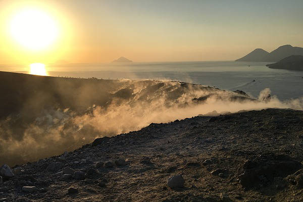 Trekking Vulcano